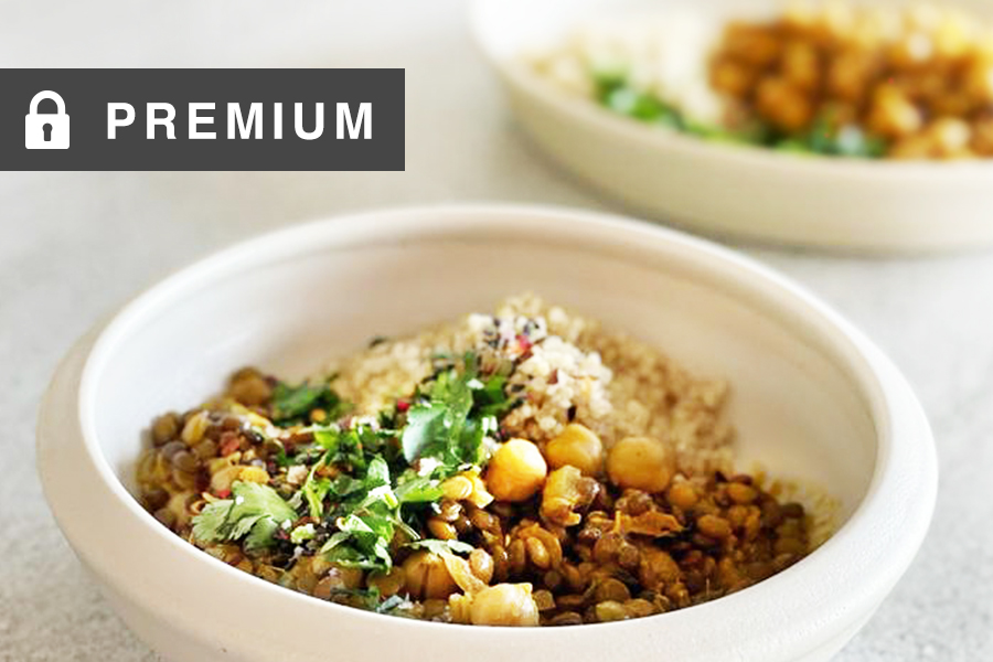 Simple Chickpea Dahl with Quinoa 